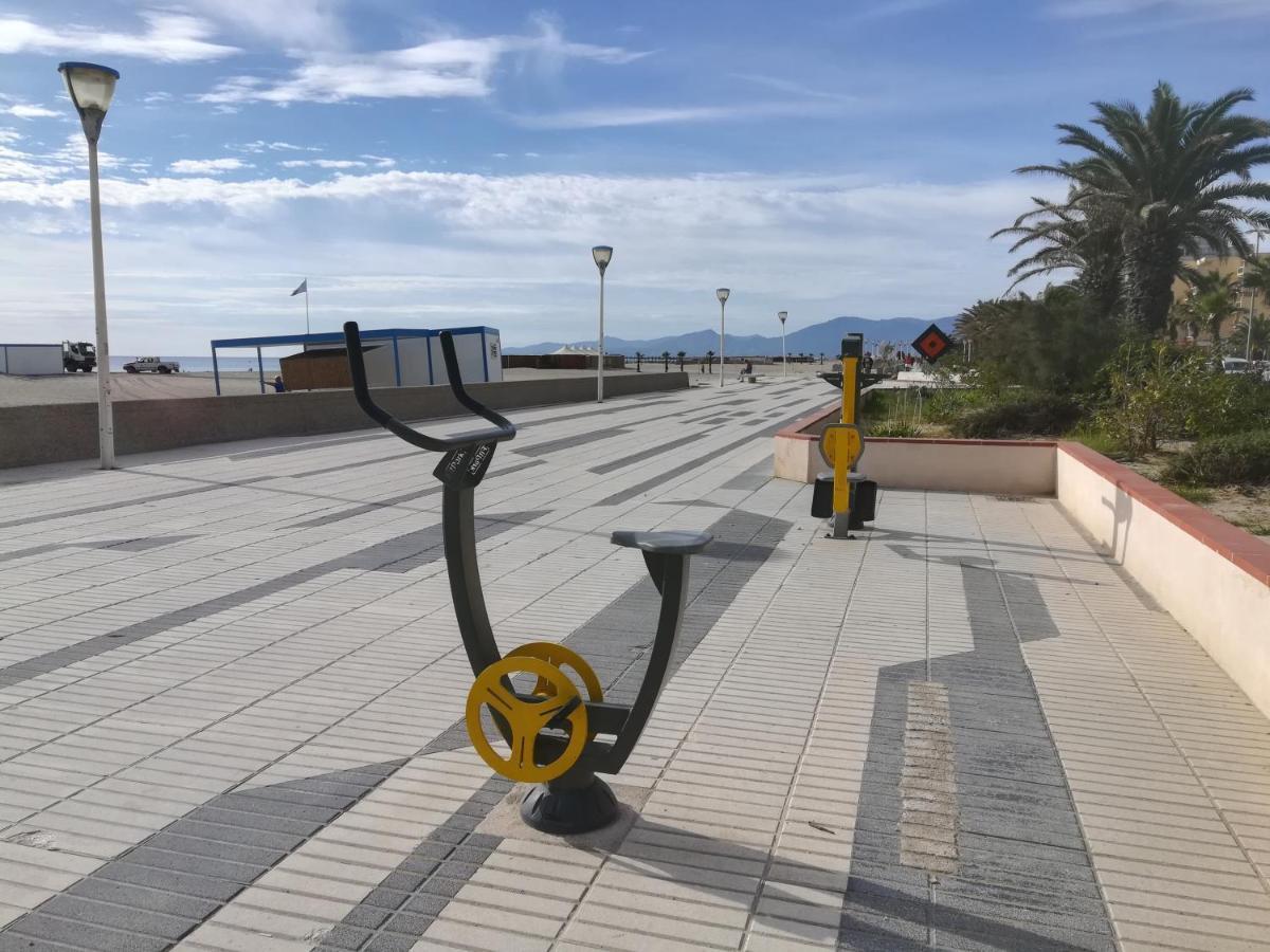 Agreable Studio 50M De La Plage Canet-en-Roussillon Exteriör bild